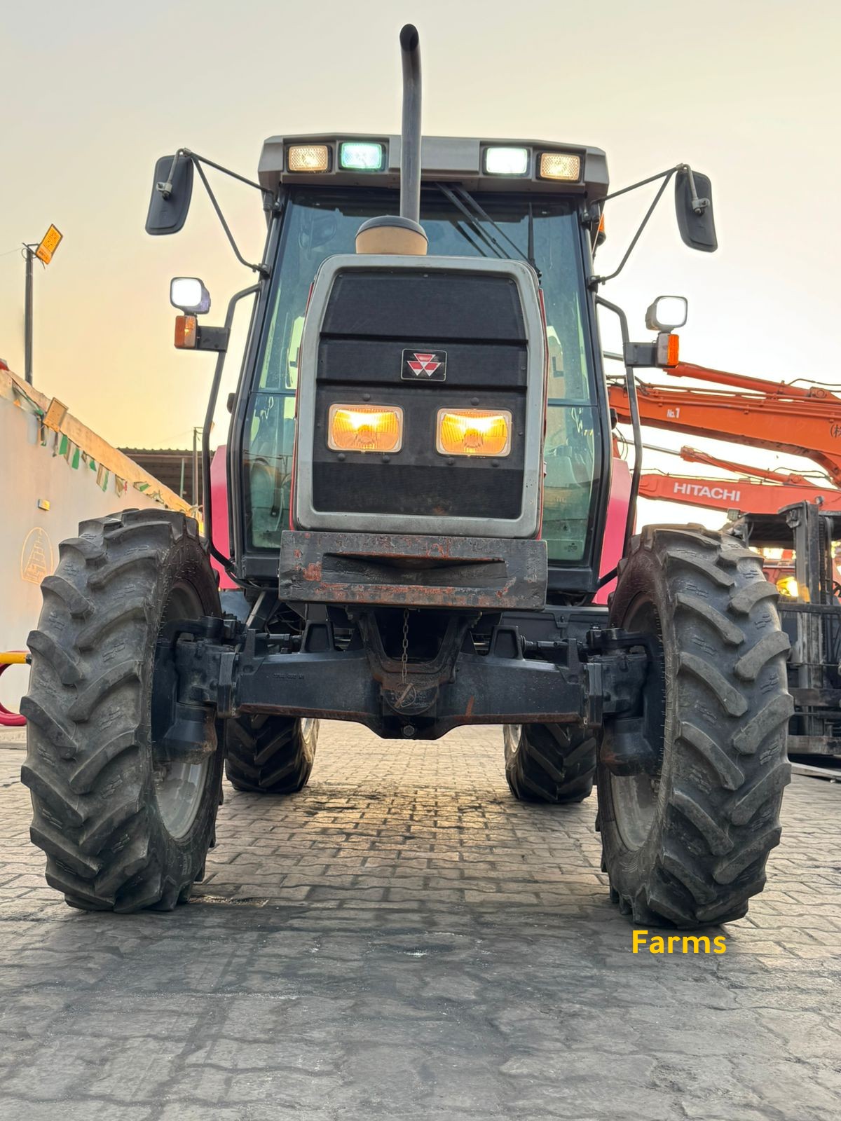 جرار ماسي فيرغسون 6130 من الجرارات القوية وال